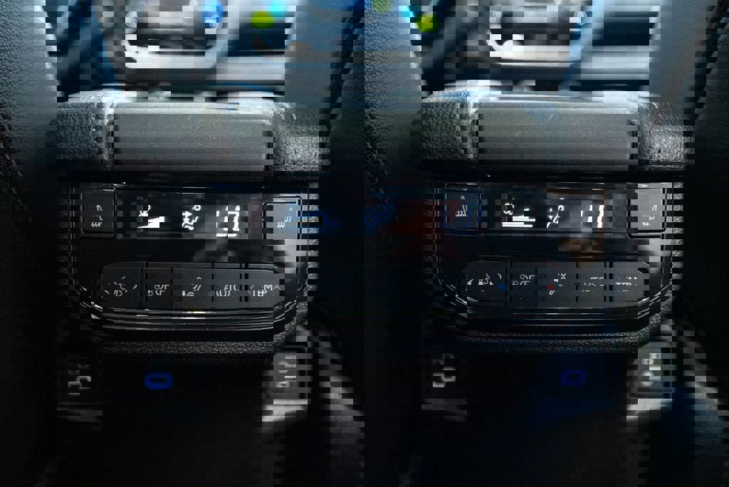 Certified 2025 Toyota Grand Highlander AWD image 41