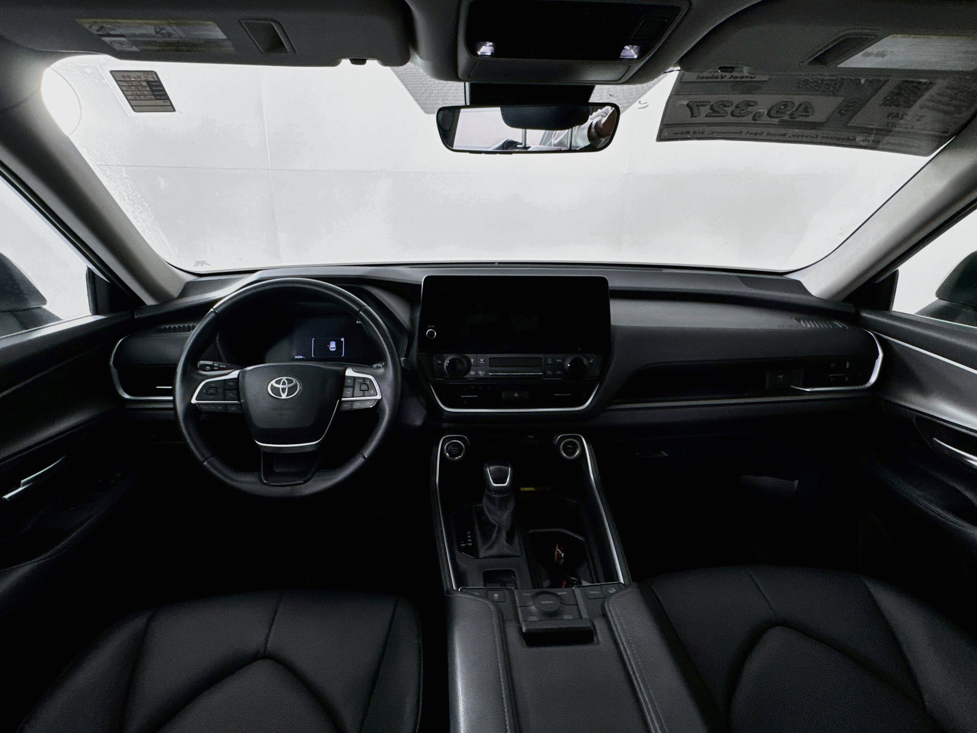 Certified 2025 Toyota Grand Highlander AWD image 25