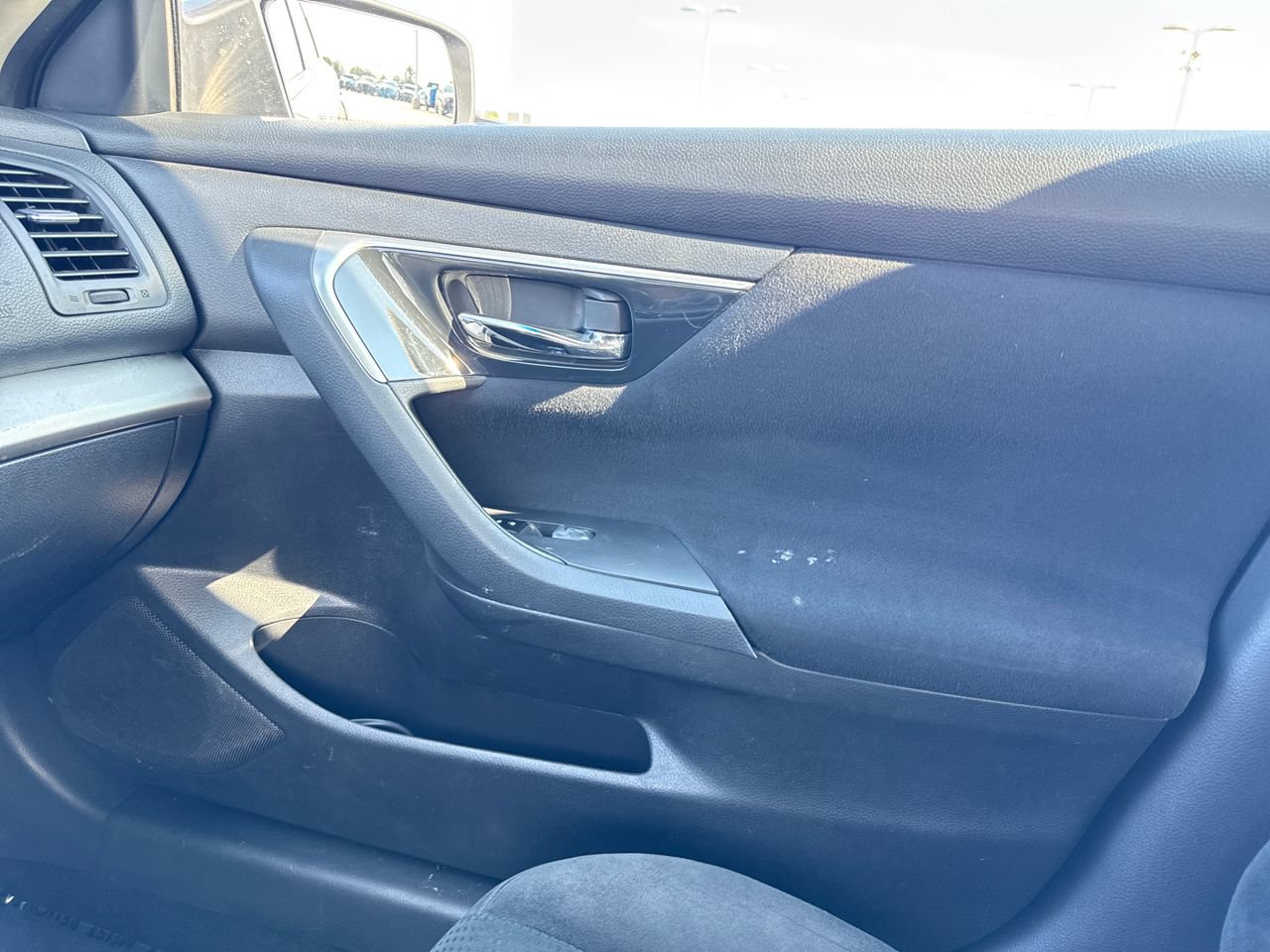 Used 2014 Nissan Altima 2.5 S FWD image 22