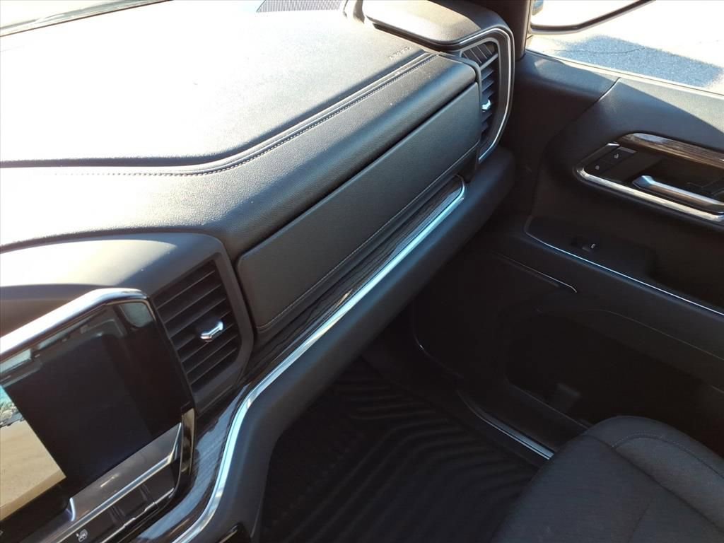 Used 2023 Chevrolet Silverado 1500 LT w/ Protection Package image 27