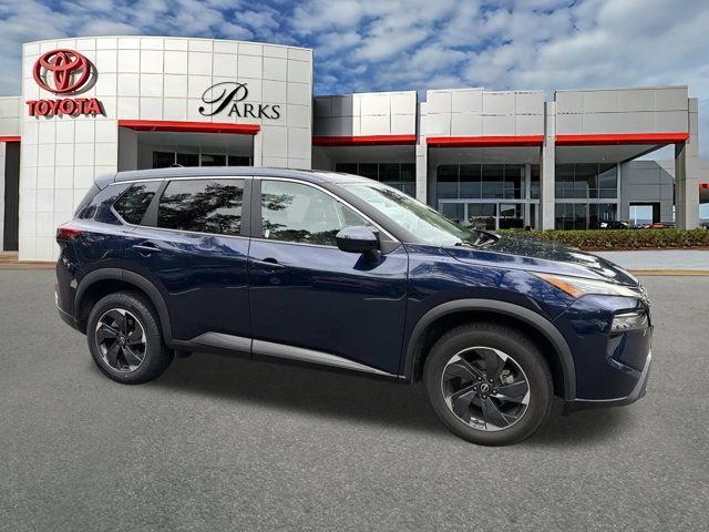 Used 2024 Nissan Rogue SV