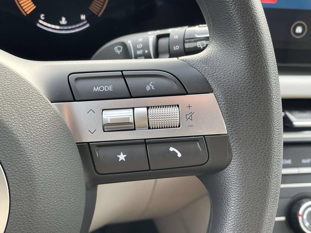 Certified 2026 Hyundai Tucson SE AWD/4WD image 11