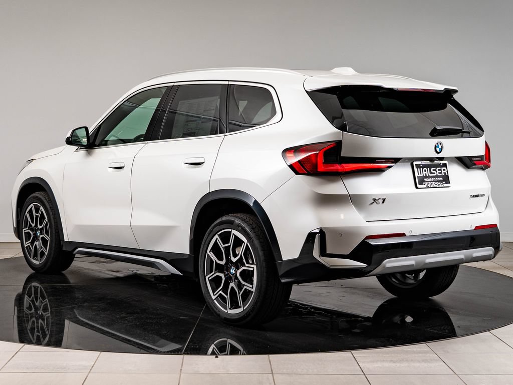 New 2026 BMW X1 xDrive28i w/ Technology Package AWD/4WD image 6