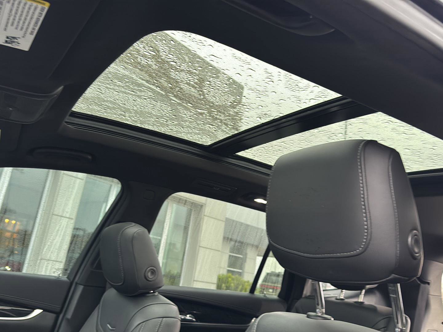 Used 2021 Cadillac XT6 Premium Luxury image 29