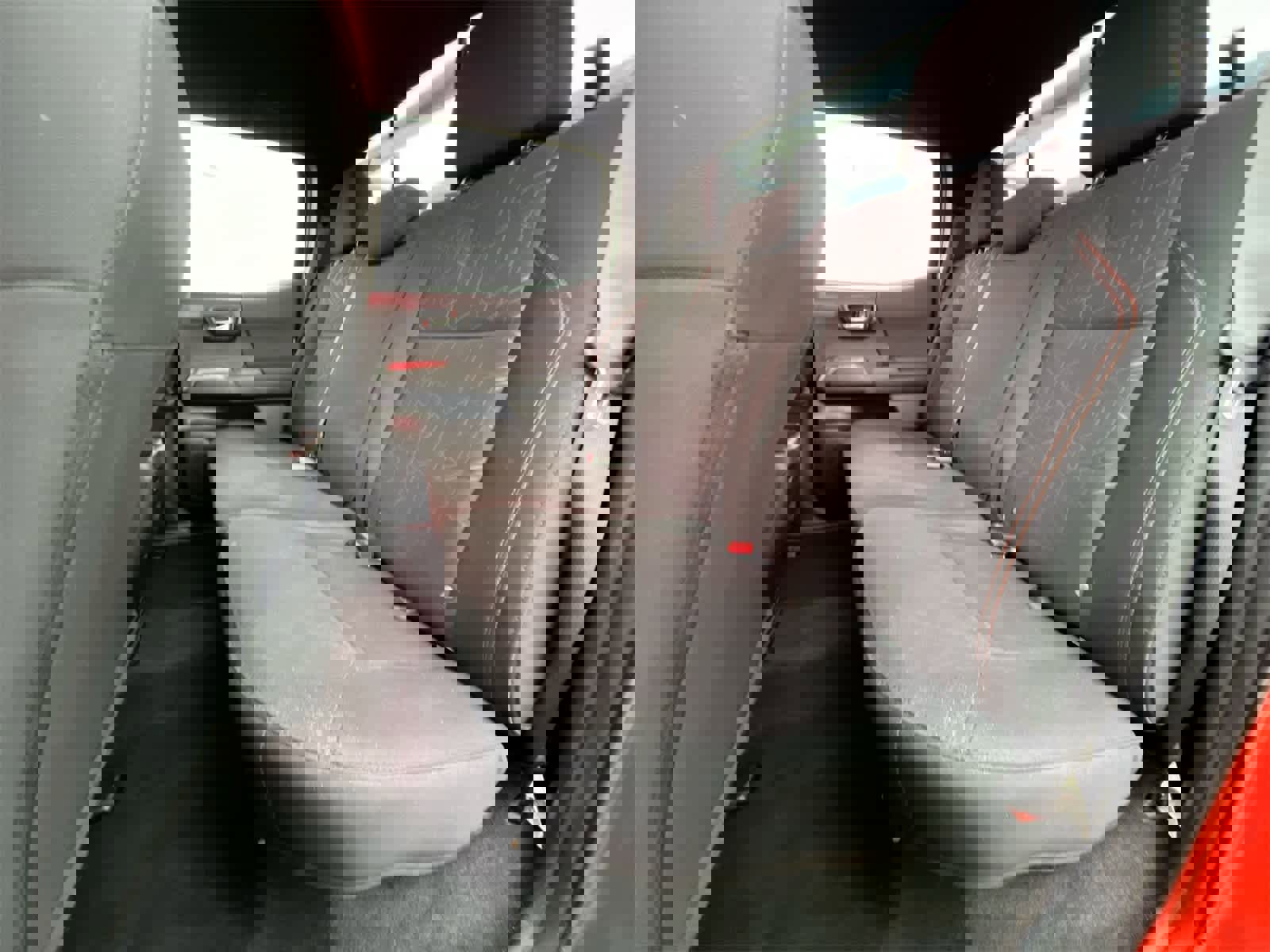 Used 2017 Toyota Tacoma TRD Off-Road image 19