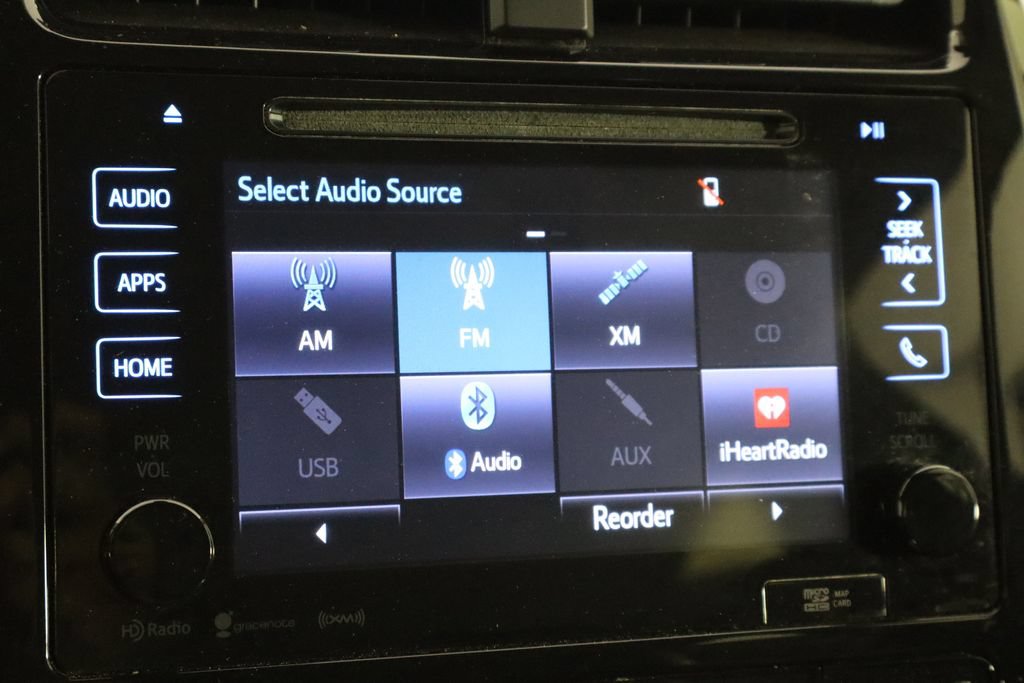 Used 2017 Toyota Prius Prime Premium FWD image 29