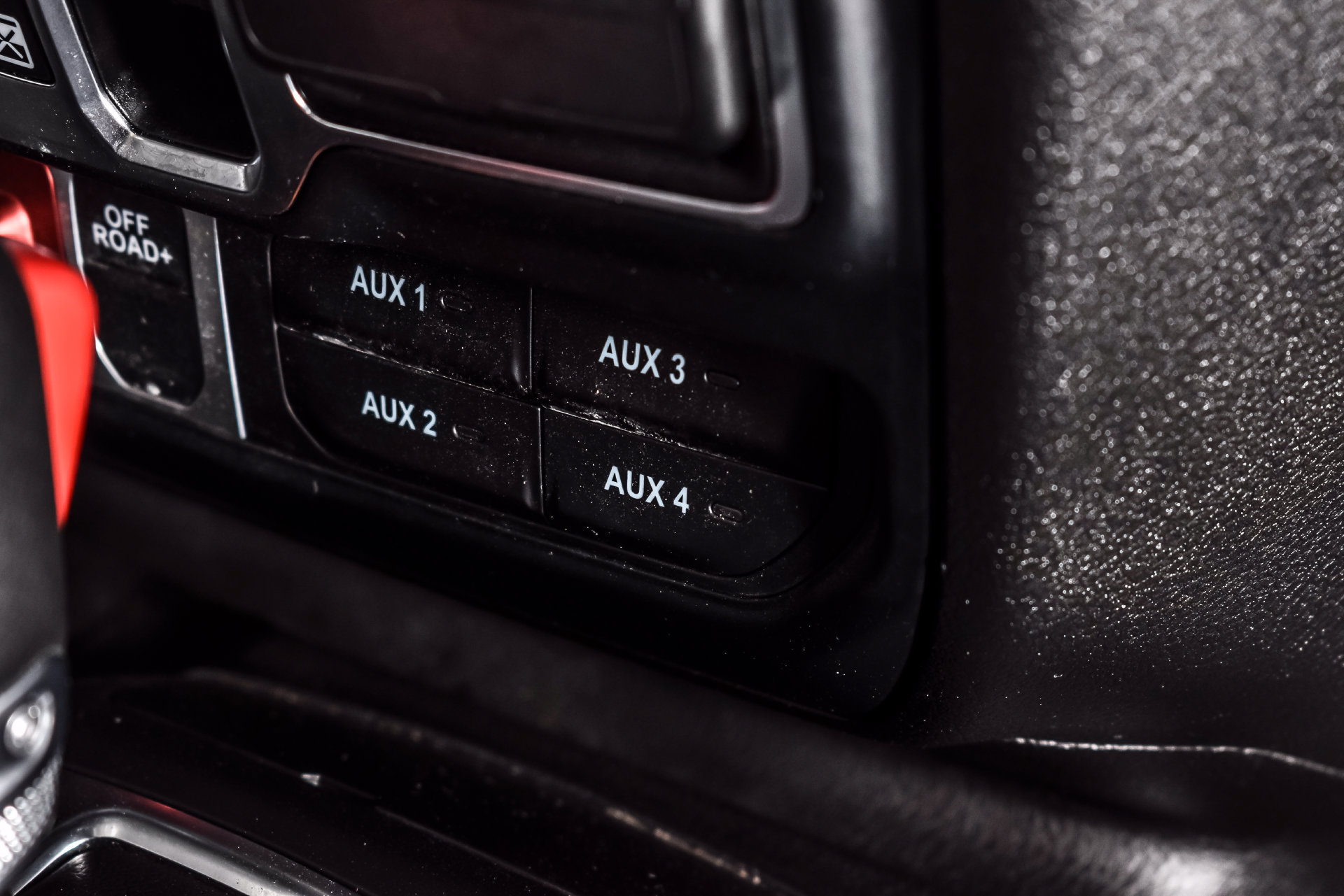 Used 2024 Jeep Wrangler Unlimited AWD/4WD image 27