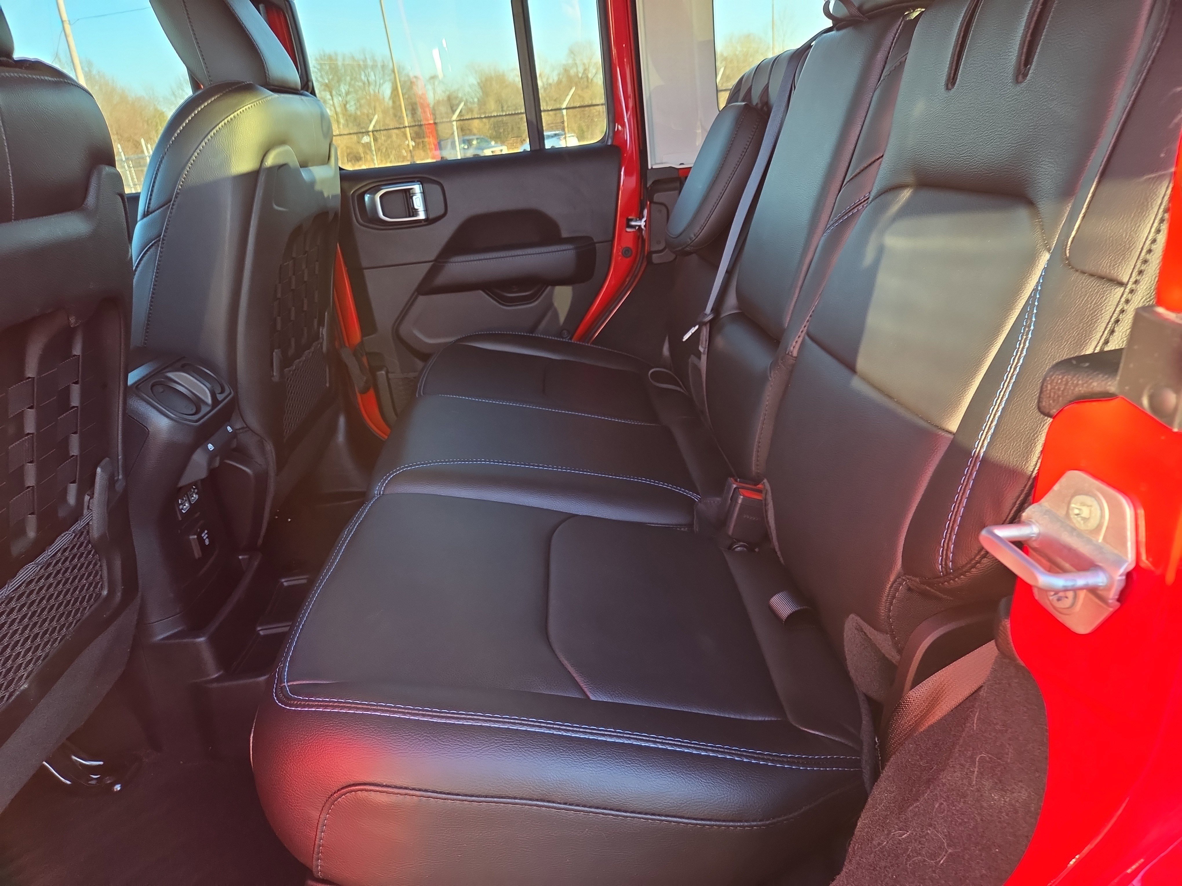 Used 2022 Jeep Wrangler Unlimited Rubicon 4xe w/ Cold Weather Group image 6