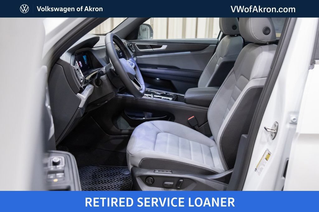 New 2026 Volkswagen Atlas Cross Sport SEL AWD/4WD image 10
