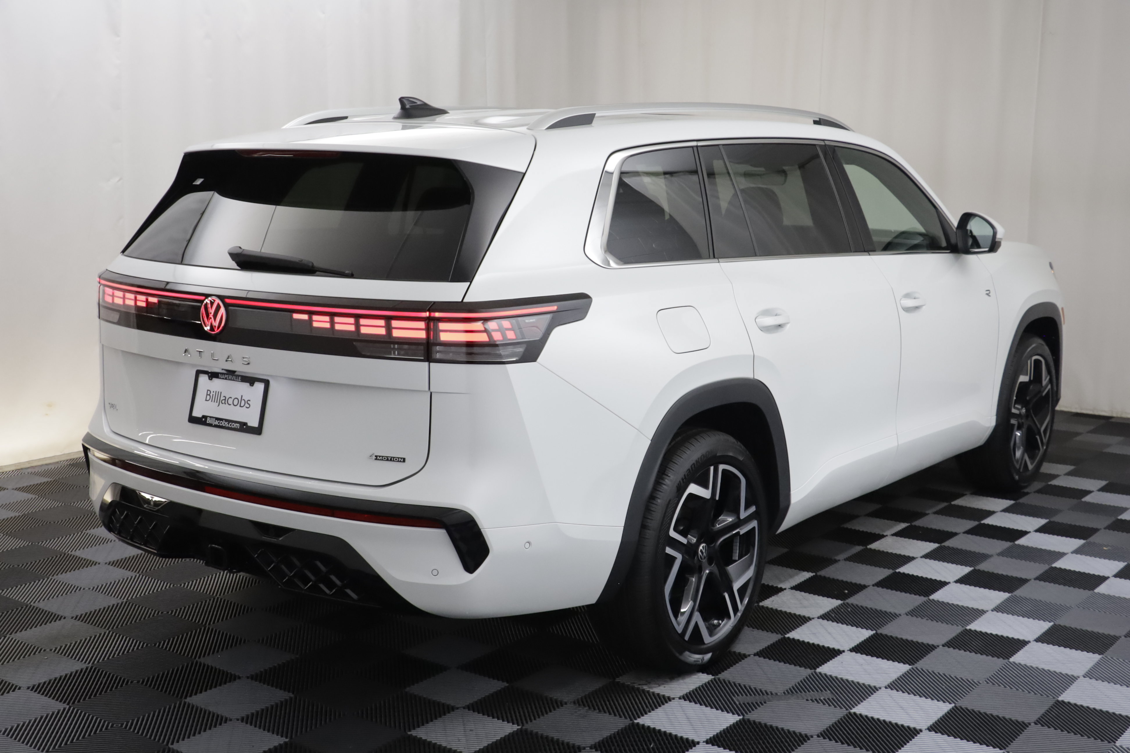 New 2027 Volkswagen Atlas SEL Premium R-Line AWD/4WD image 25
