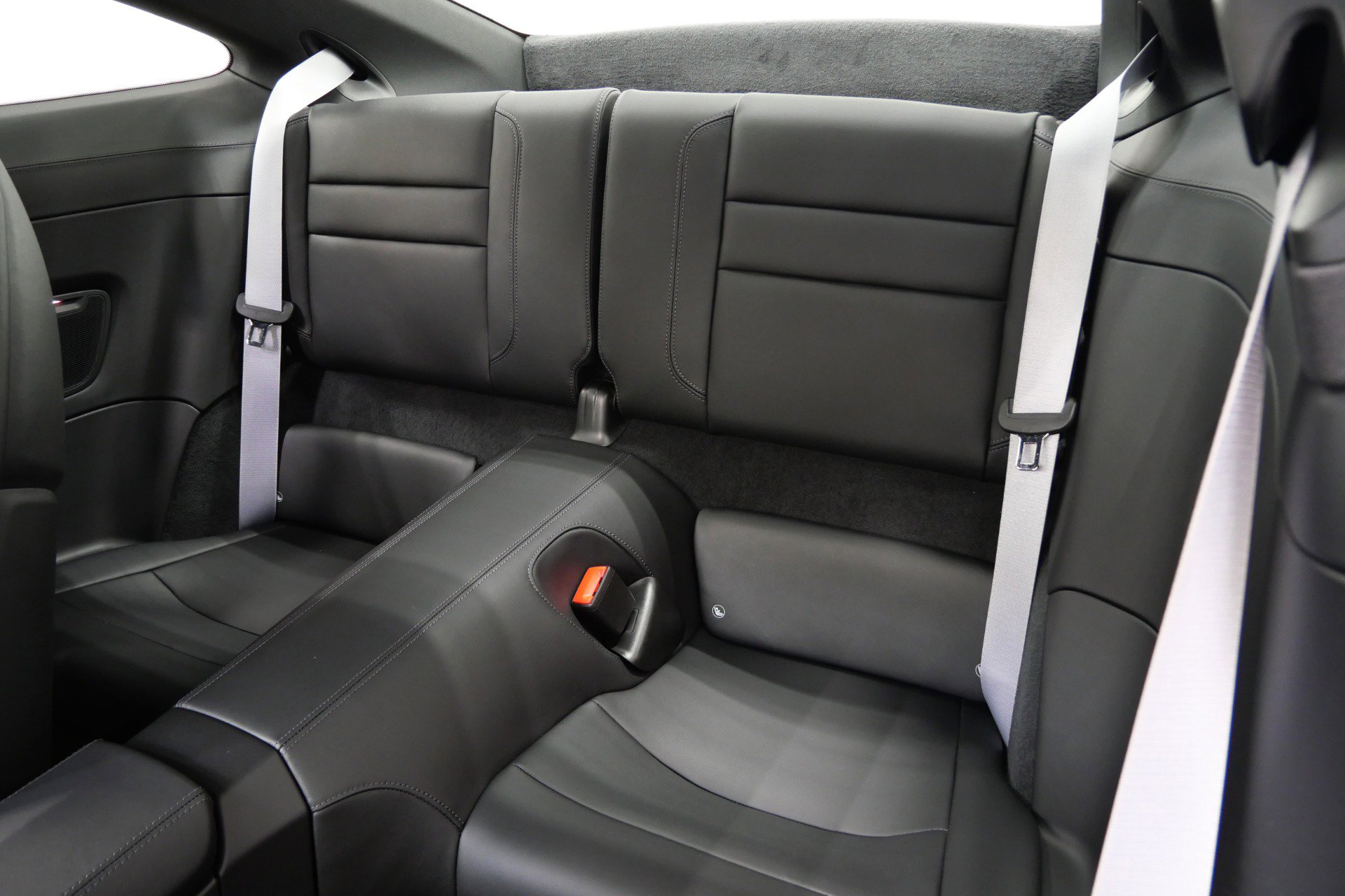 Used 2025 Porsche 911 Carrera w/ Premium Package image 16