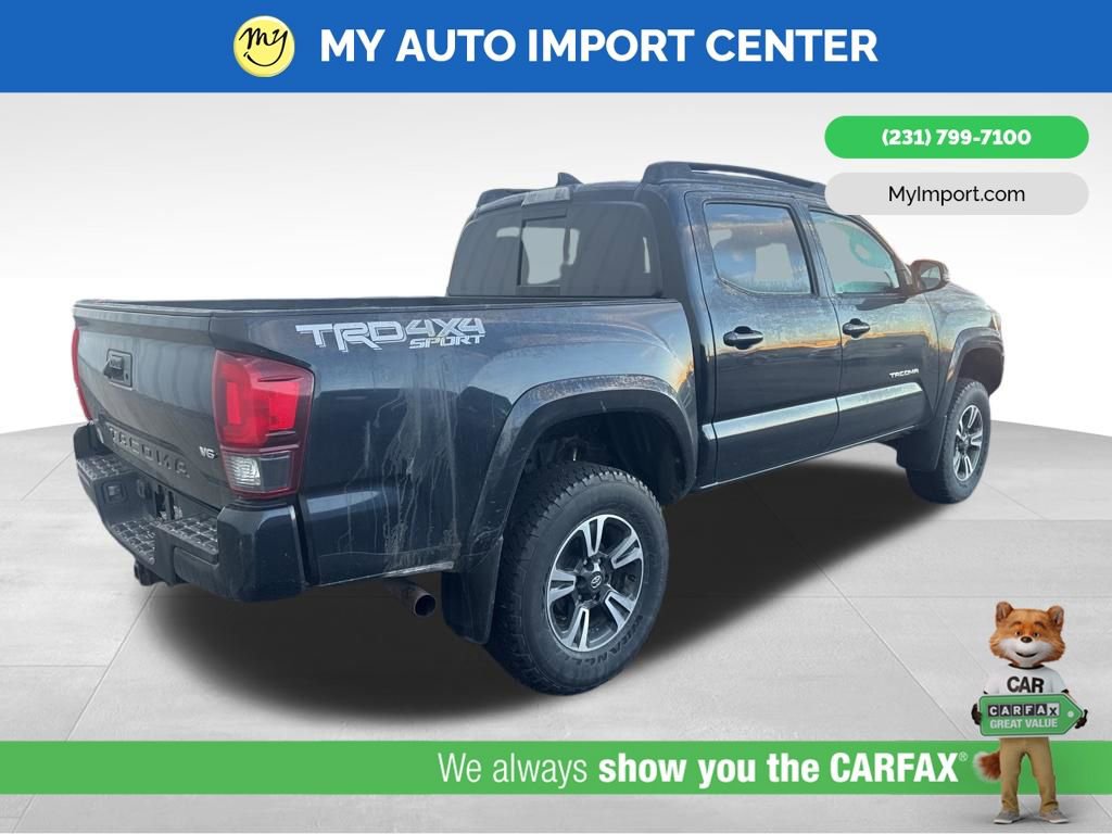 Used 2019 Toyota Tacoma TRD Sport image 5