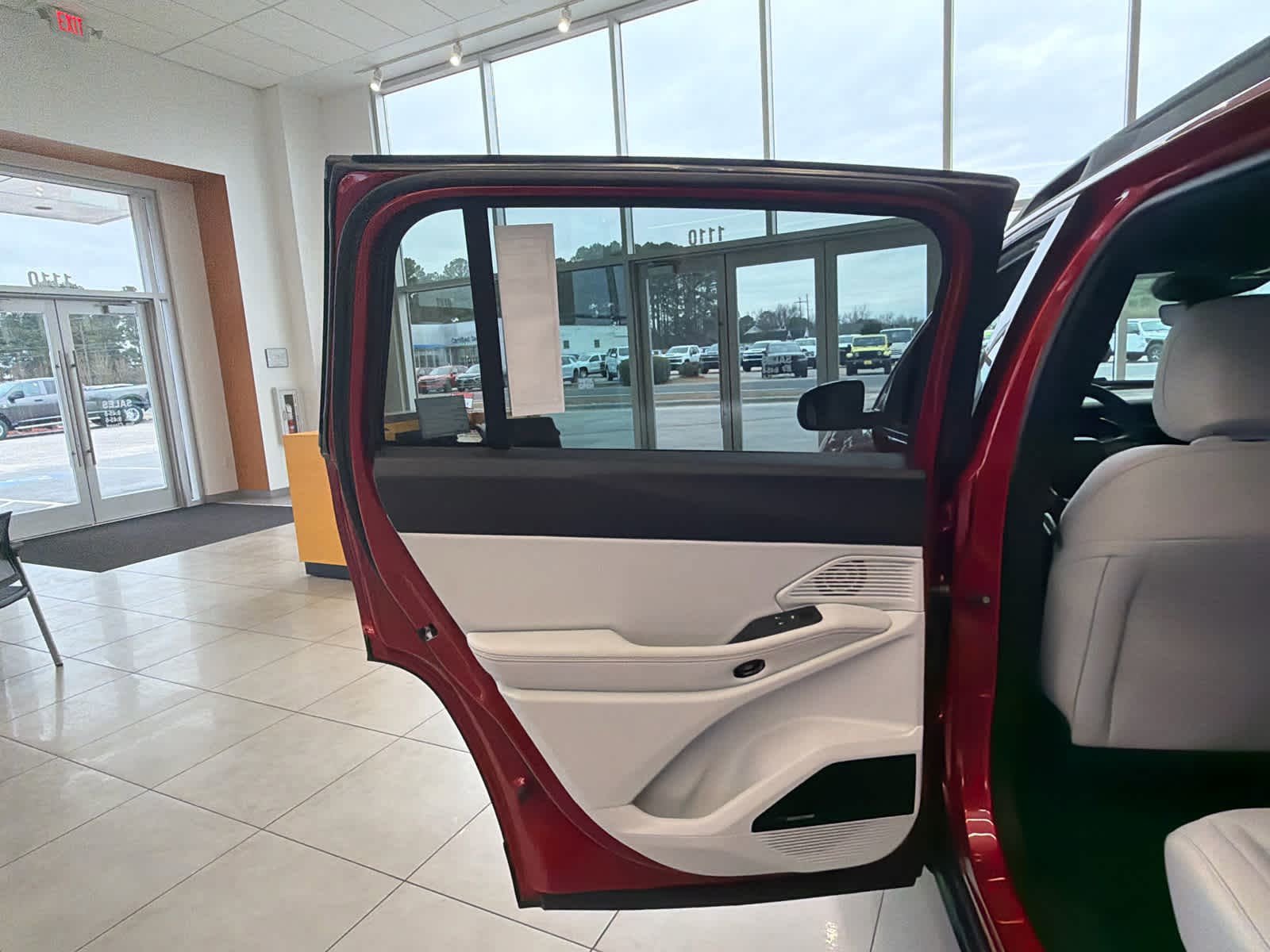 New 2026 Jeep Cherokee Limited AWD/4WD image 31