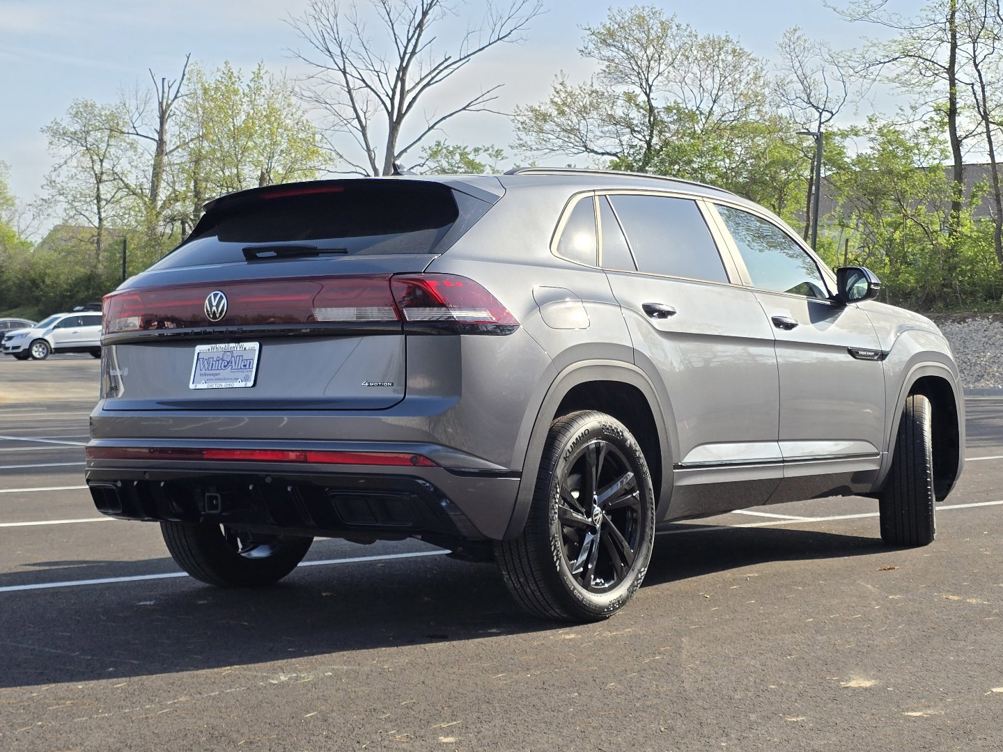 Certified 2025 Volkswagen Atlas Cross Sport SEL R-Line AWD/4WD image 26