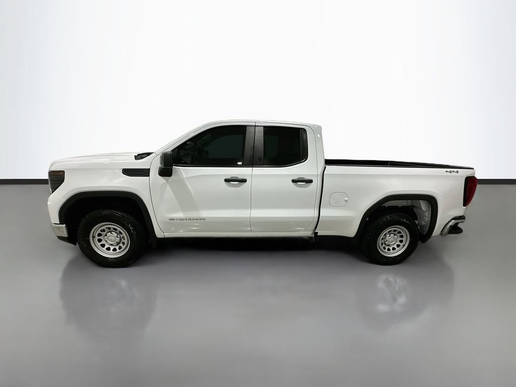 Used 2023 GMC Sierra 1500 Pro w/ Pro Value Package AWD/4WD image 4