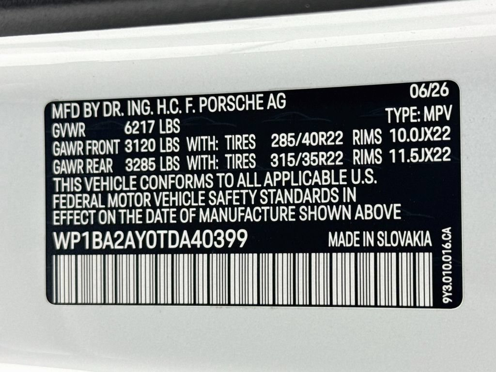New 2026 Porsche Cayenne Coupe AWD/4WD image 34