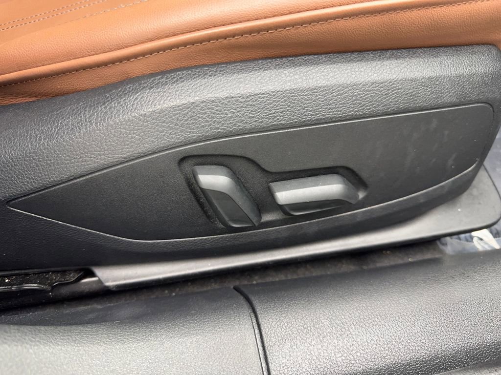 Used 2023 Audi A4 2.0T Premium w/ Convenience Package image 48