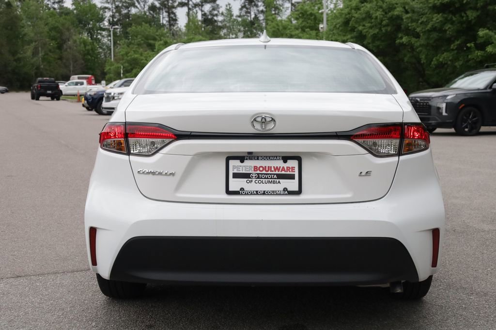 Used 2025 Toyota Corolla LE image 5