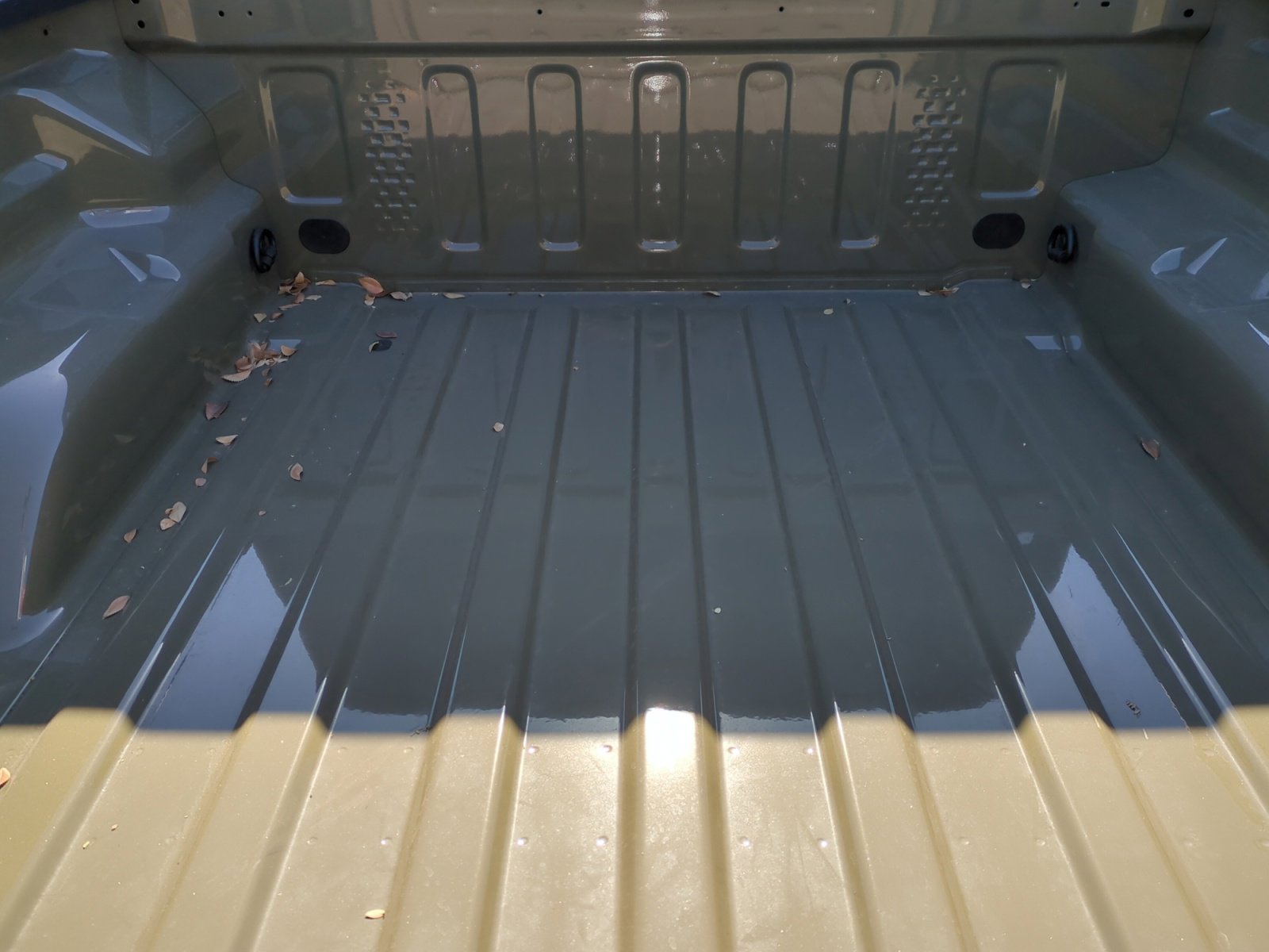 New 2026 Jeep Gladiator Sport image 32