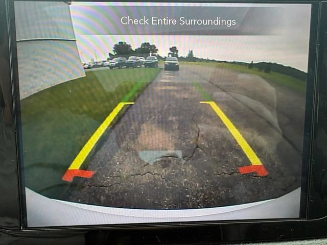 Used 2020 Chrysler Pacifica Limited FWD image 5