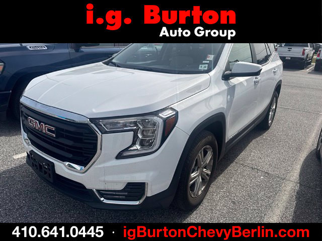 Used 2024 GMC Terrain SLE AWD/4WD image 1