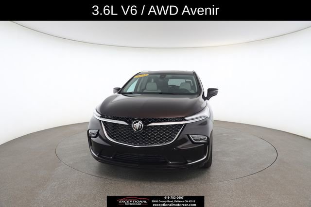 Used 2023 Buick Enclave Avenir w/ Avenir Technology Package image 32