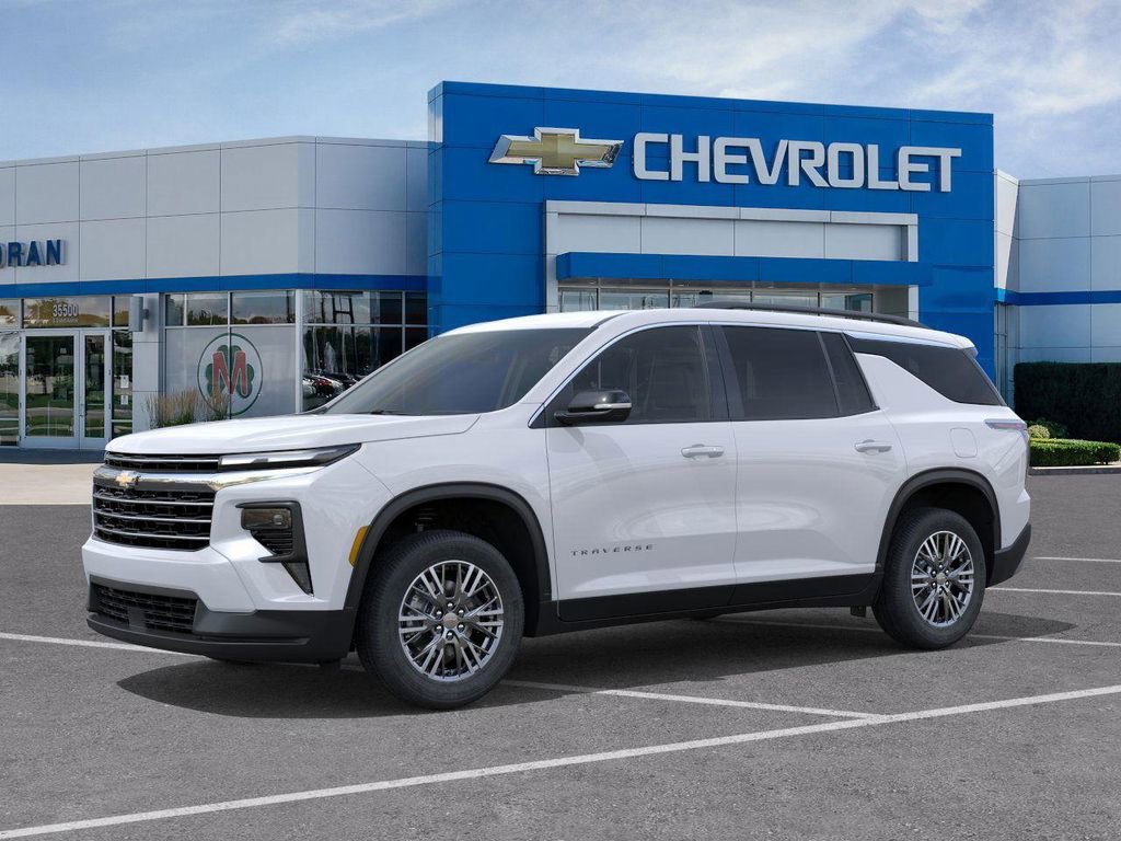 New 2026 Chevrolet Traverse LT w/ Driver Confidence Package image 2