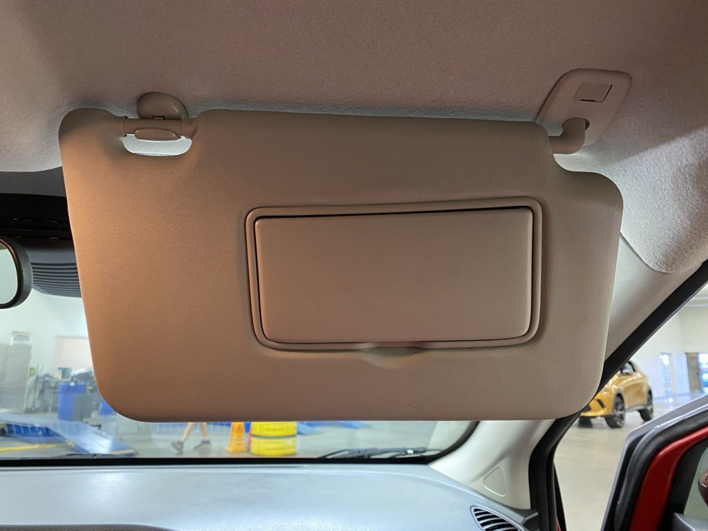 Used 2020 Nissan Versa SV w/ Trunk Package image 38