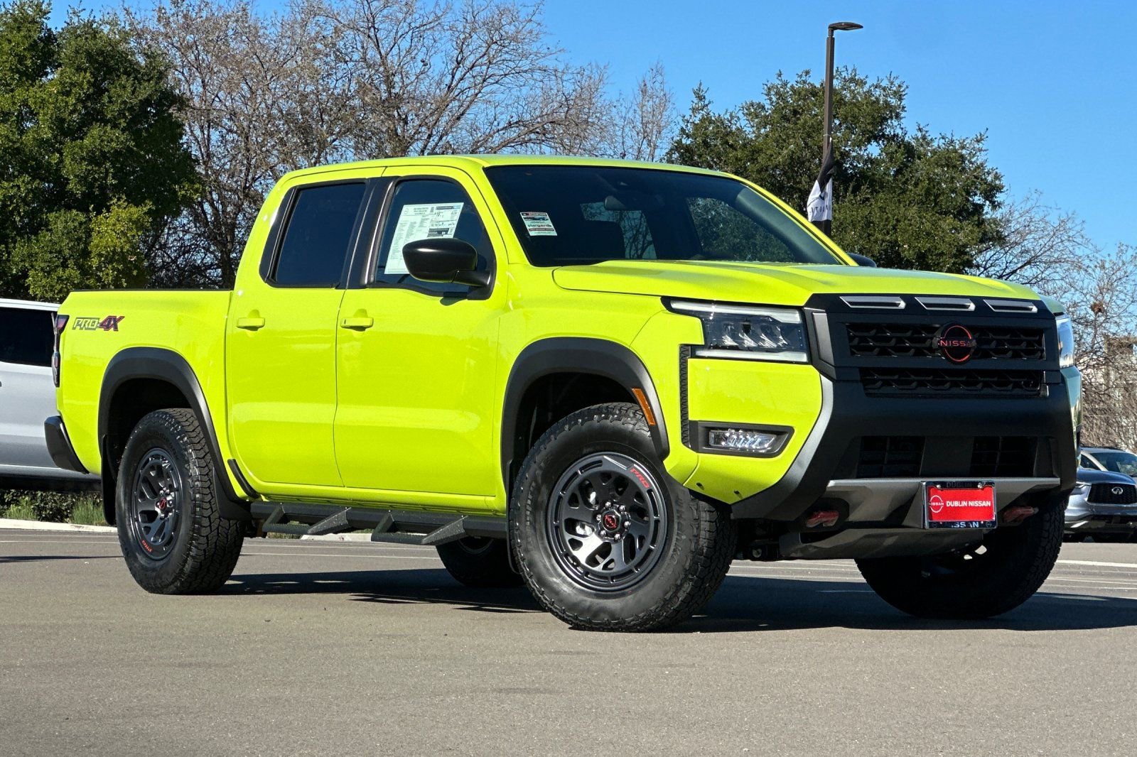 New 2026 Nissan Frontier PRO-4X w/ Tow Package