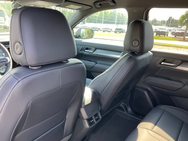 New 2027 GMC Terrain Elevation w/ Elevation Premium Package FWD image 16