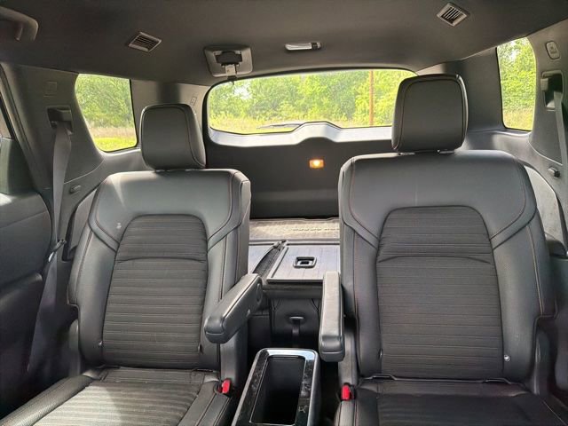 Used 2025 Nissan Pathfinder Rock Creek AWD/4WD image 15