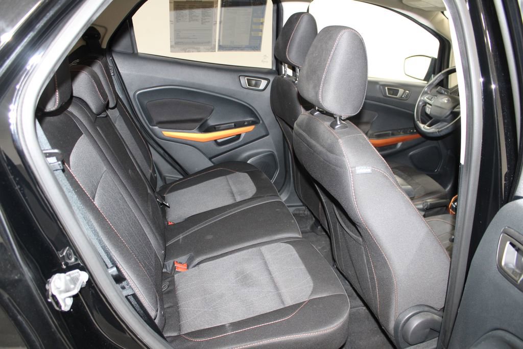 Used 2021 Ford EcoSport SE w/ SE Convenience Package image 29