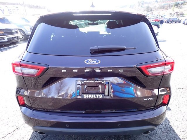 Certified 2023 Ford Escape ST-Line w/ Tech Pack #1 image 7