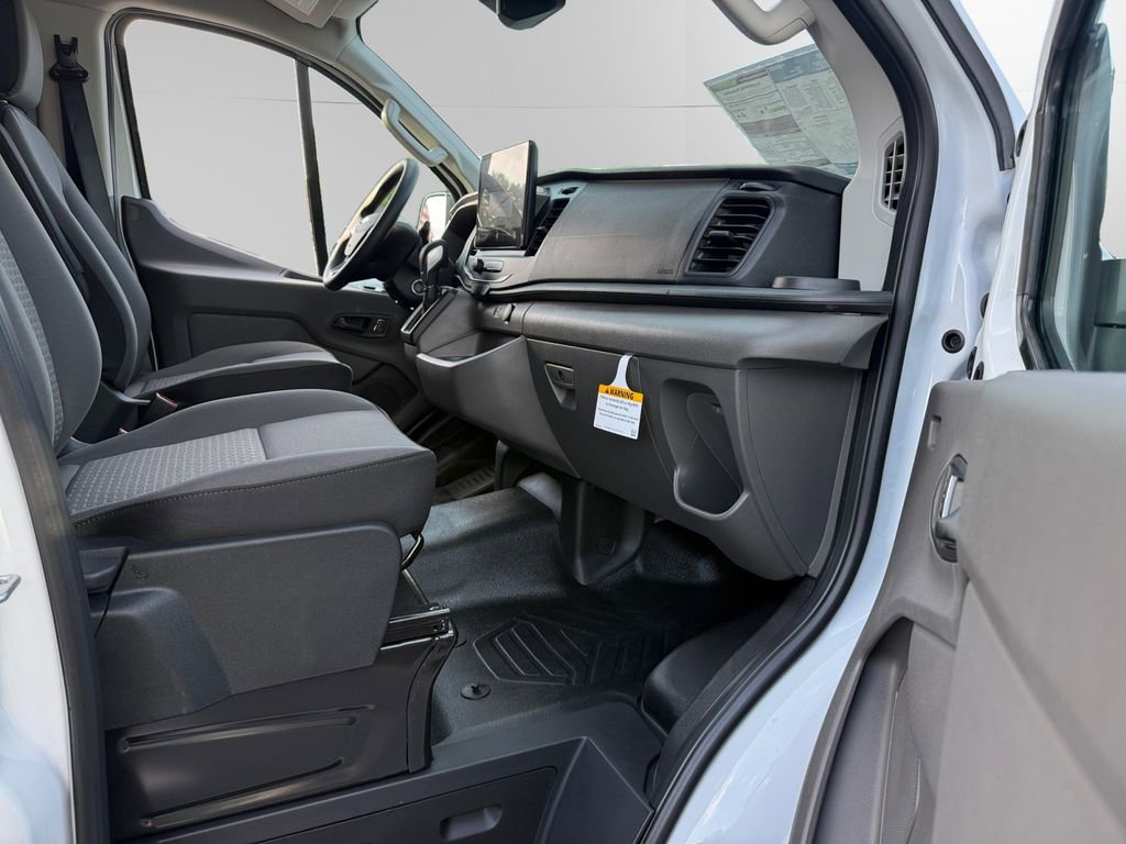 New 2026 Ford Transit 150 Low Roof RWD image 15