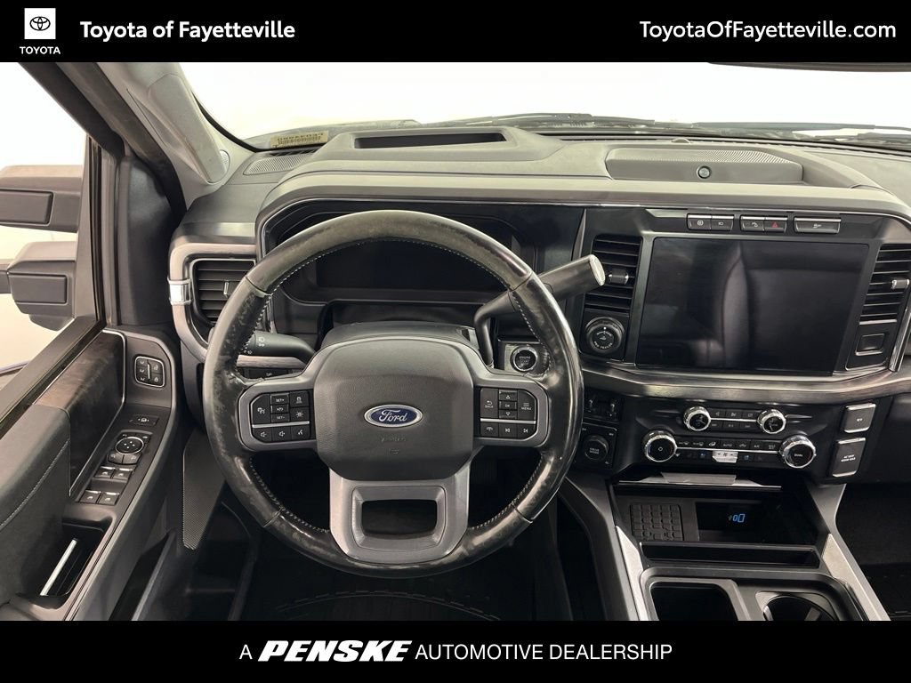 Used 2023 Ford F250 Lariat w/ Lariat Ultimate Package AWD/4WD image 2