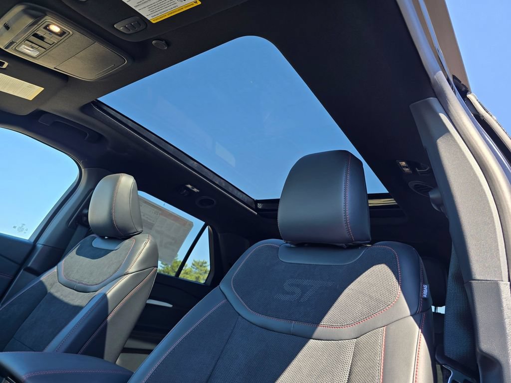 New 2026 Ford Explorer ST w/ Sun And Sound Package AWD/4WD image 29