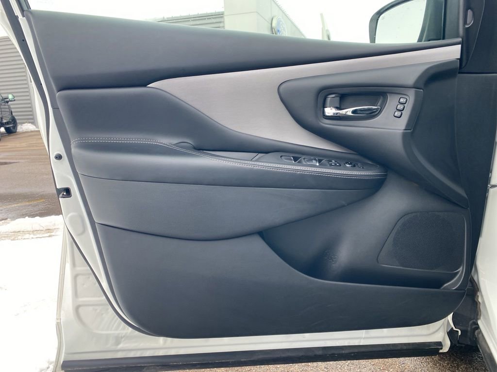 Used 2023 Nissan Murano SL image 14