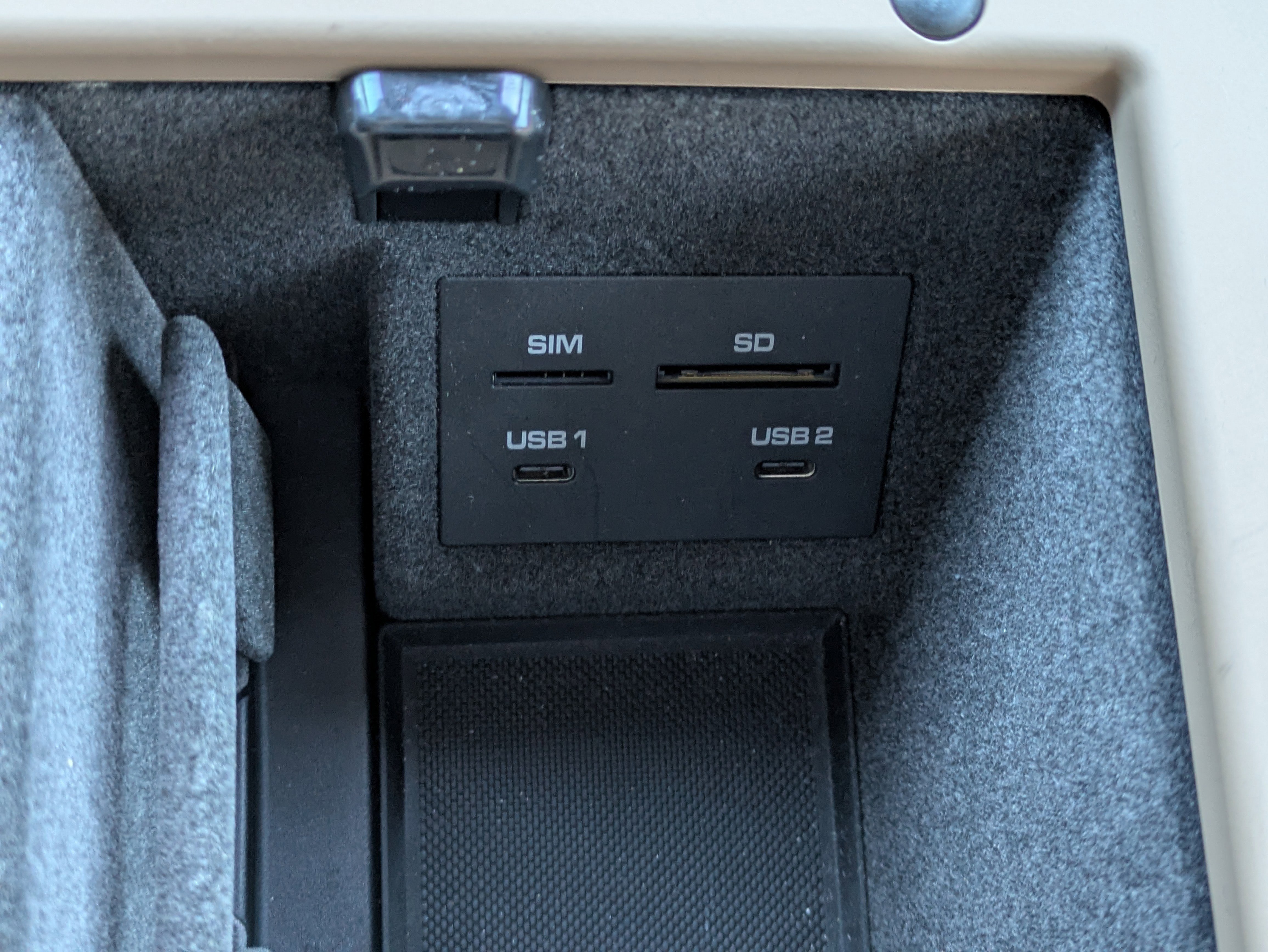 Used 2021 Porsche Macan image 30