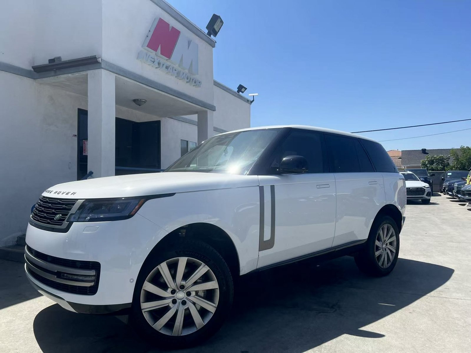 Used 2024 Land Rover Range Rover SE