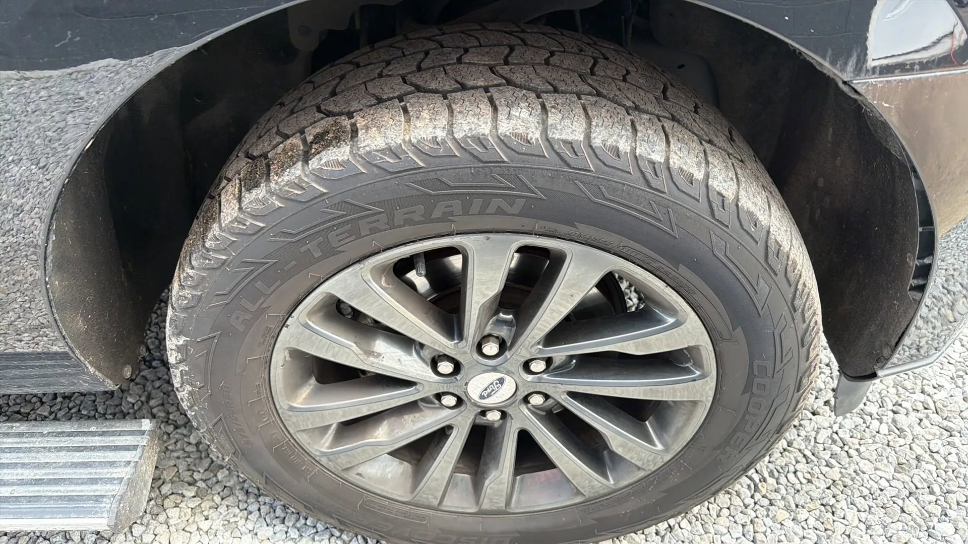 Used 2021 Ford Expedition Max Limited image 7