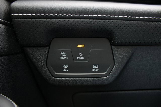 New 2026 Volkswagen Atlas SEL Premium R-Line image 19