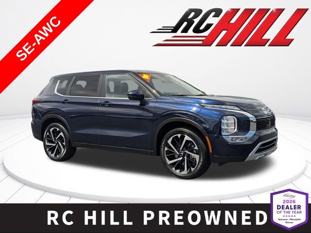 Used 2024 Mitsubishi Outlander SE