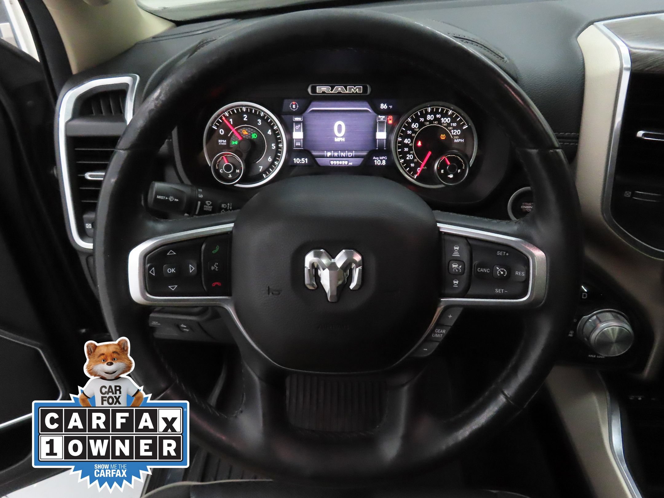 Used 2019 RAM 1500 Laramie AWD/4WD image 15