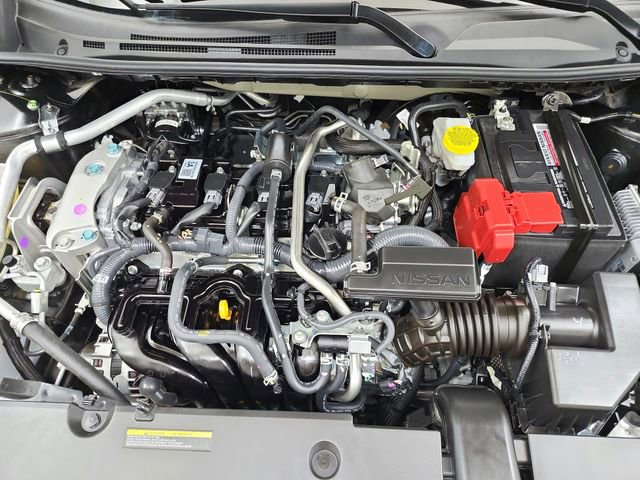 Used 2025 Nissan Sentra SR w/ Midnight Edition image 17