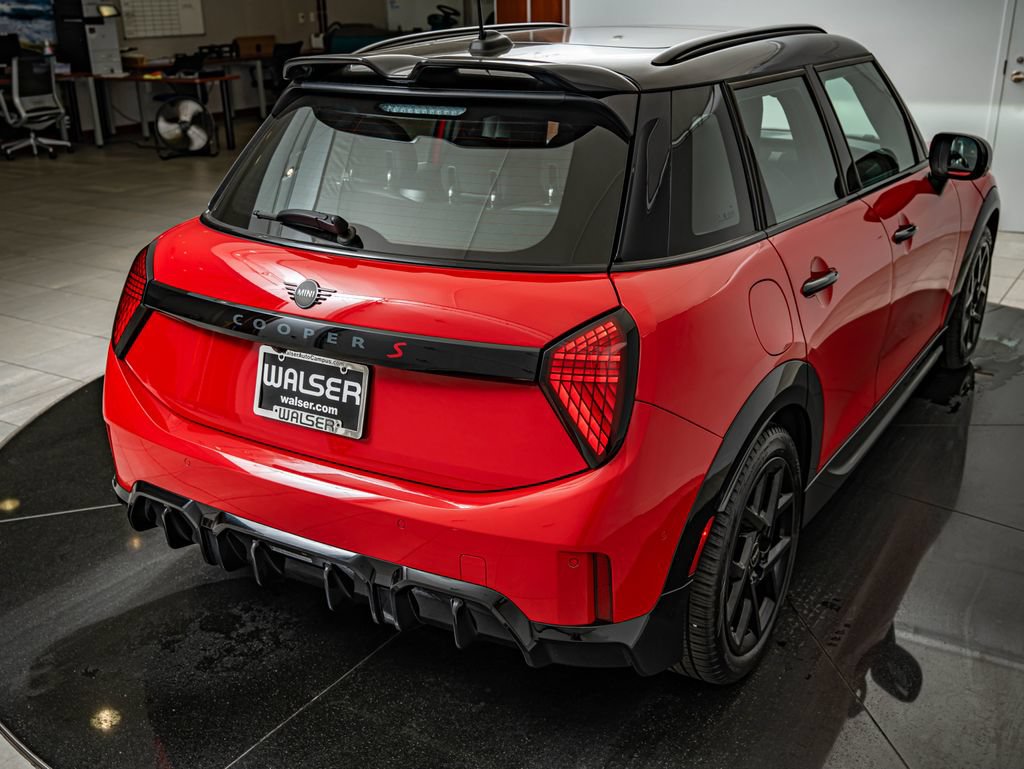 Certified 2025 MINI Cooper S FWD image 16