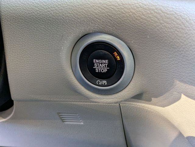 Certified 2023 Chrysler Voyager LX image 20