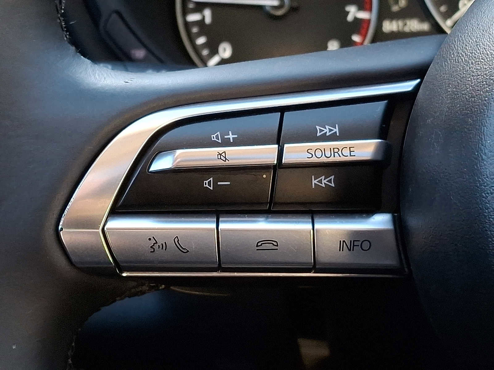 Used 2021 MAZDA CX-30 AWD 2.5 S w/ Premium Package image 19