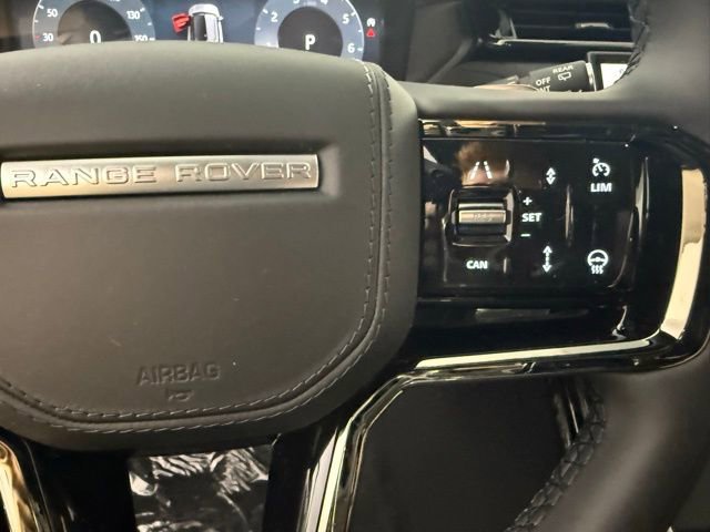 New 2026 Land Rover Range Rover Velar Dynamic SE image 19