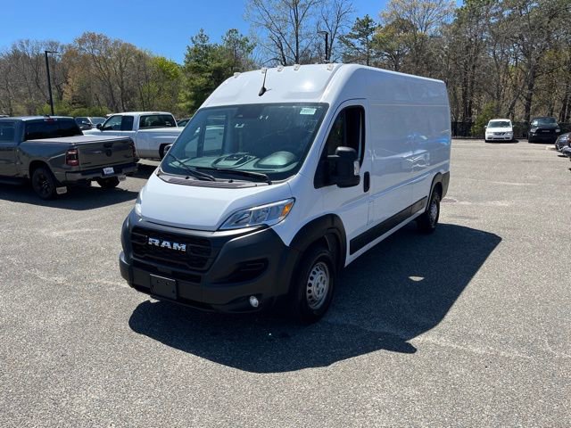 Used 2025 RAM ProMaster 2500 w/ Convenience Group FWD image 3