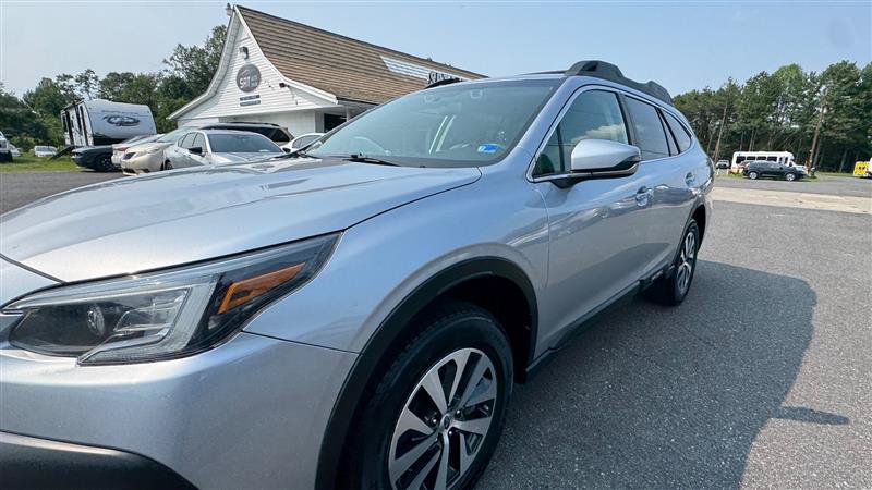Used 2022 Subaru Outback Premium AWD/4WD image 11